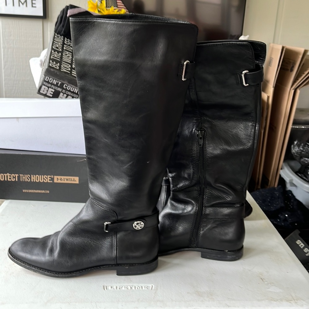 Like new Coach woman’s riding boots